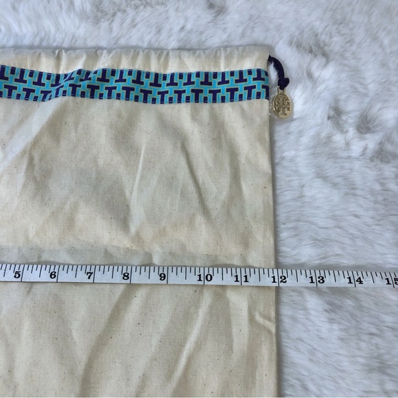 Tory Burch Cream and Blue Drawstring Bag - Picture 4 of 6